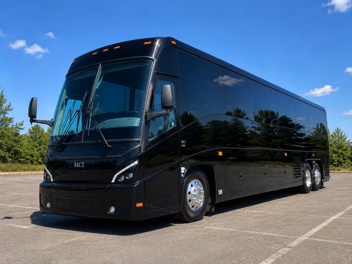 charlotte wedding shuttle buses for guests and hotel blocks