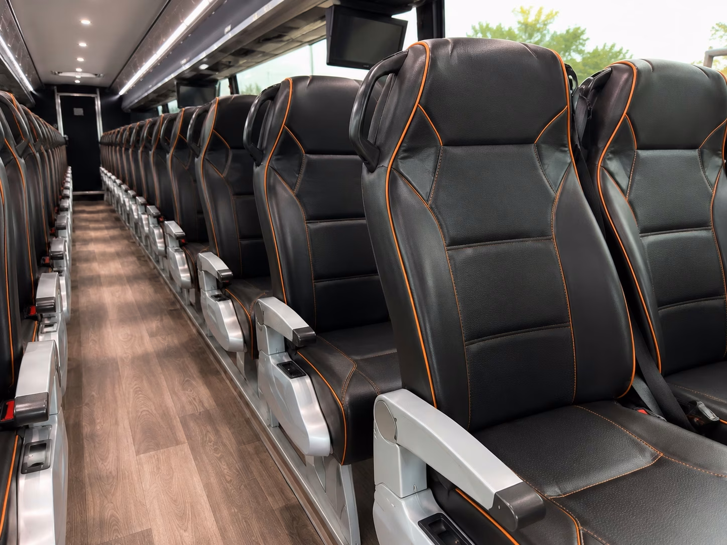 charter buses for large charlotte prom classes traveling together