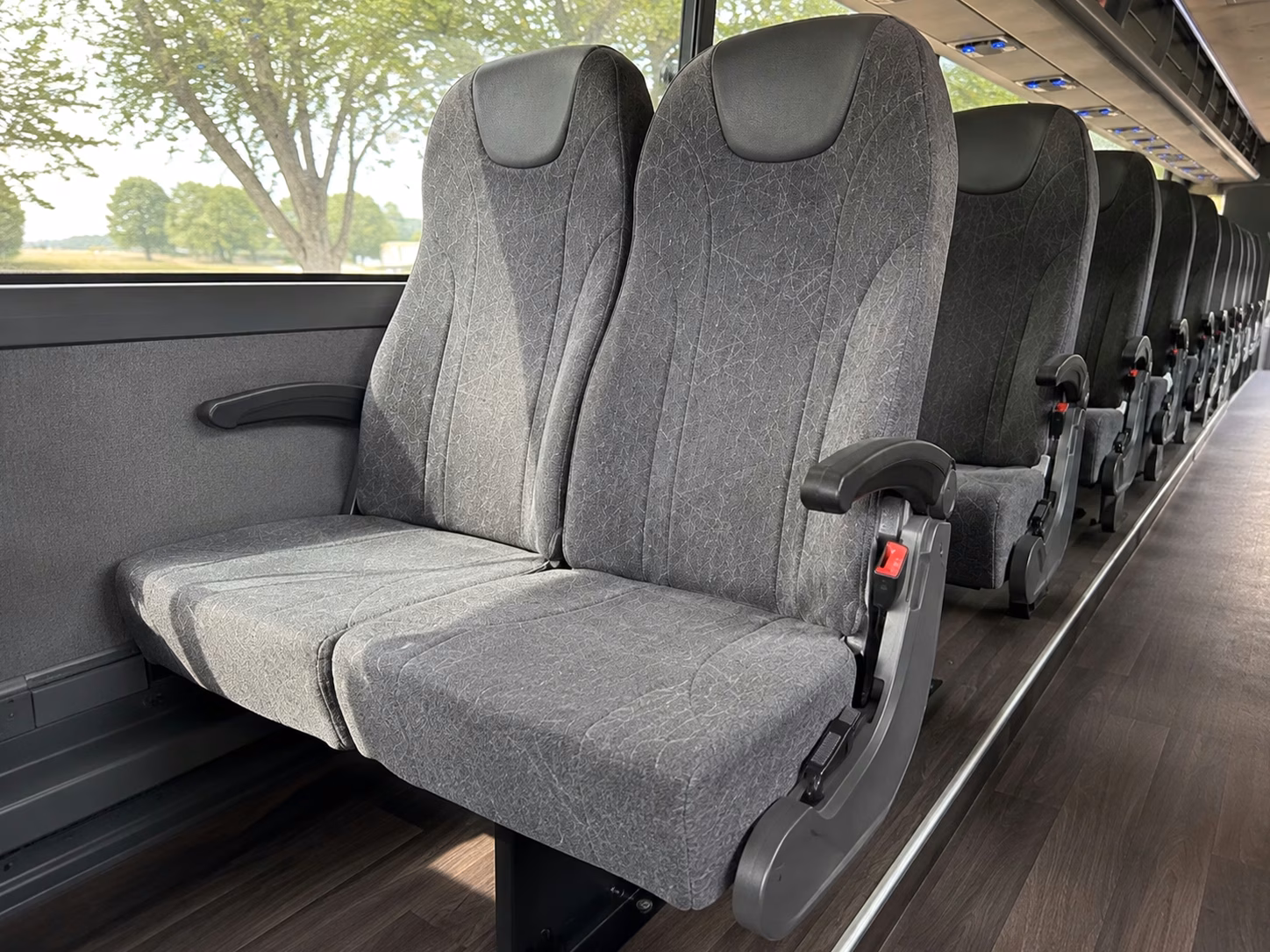 how bus type affects charter bus prices in charlotte north carolina