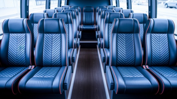 charlotte 15 passenger minibus rental