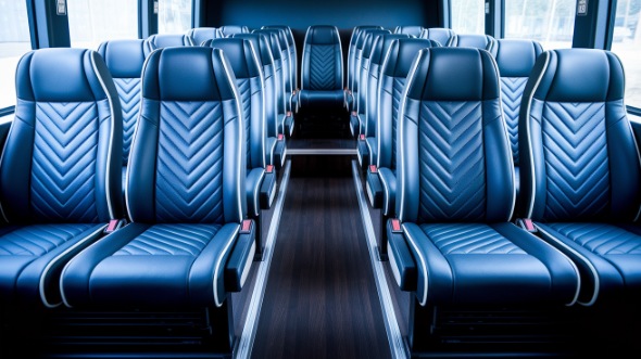 charlotte 20 passenger minibus rental